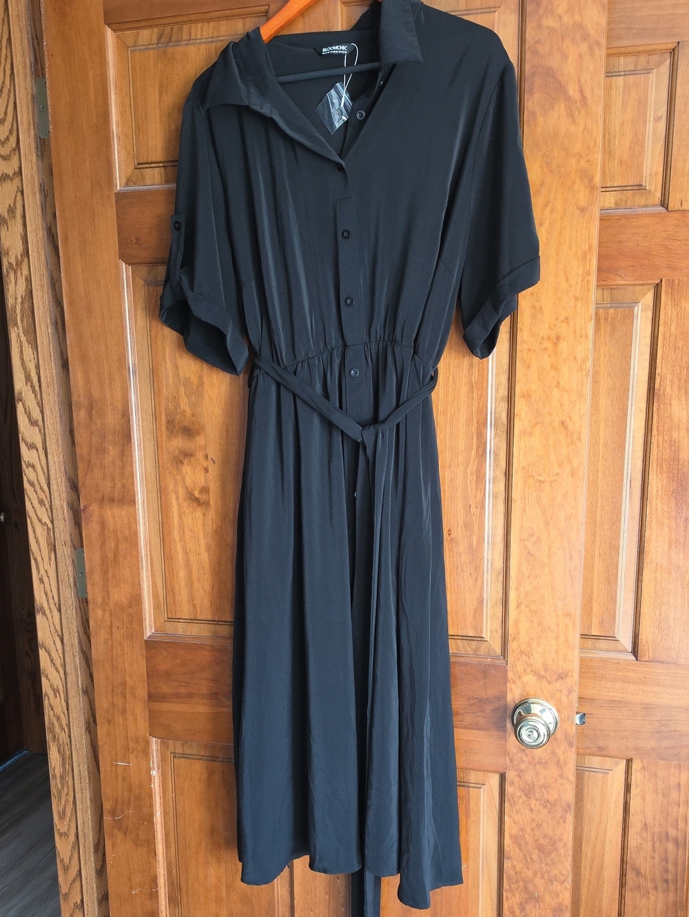 BloomChic Black Button-Front Midi Shirt Dress